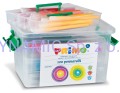 Plastikowe pudełko szkolne z flamastrami